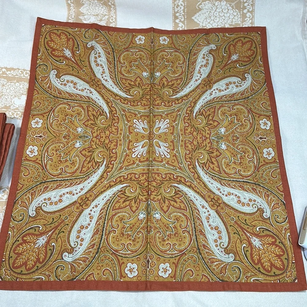 Williams-Sonoma Cotton Rustic Fall Paisley Napkins Set-4 NWOT 19” x 20”
